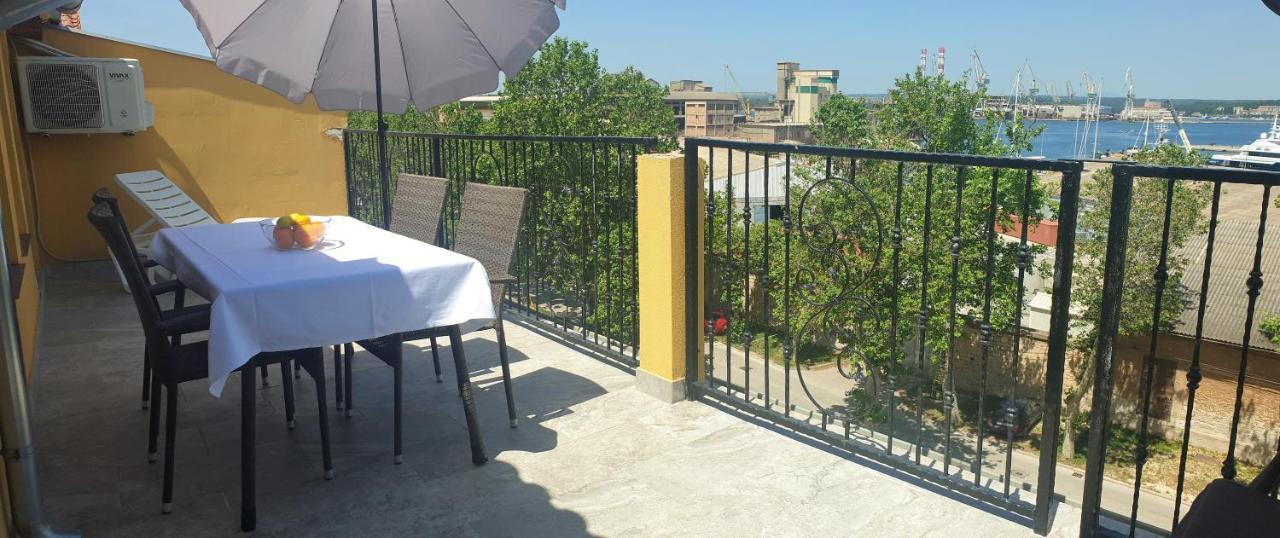 Apartment Katy Pula Luaran gambar