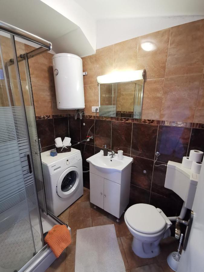 Apartment Katy Pula Luaran gambar