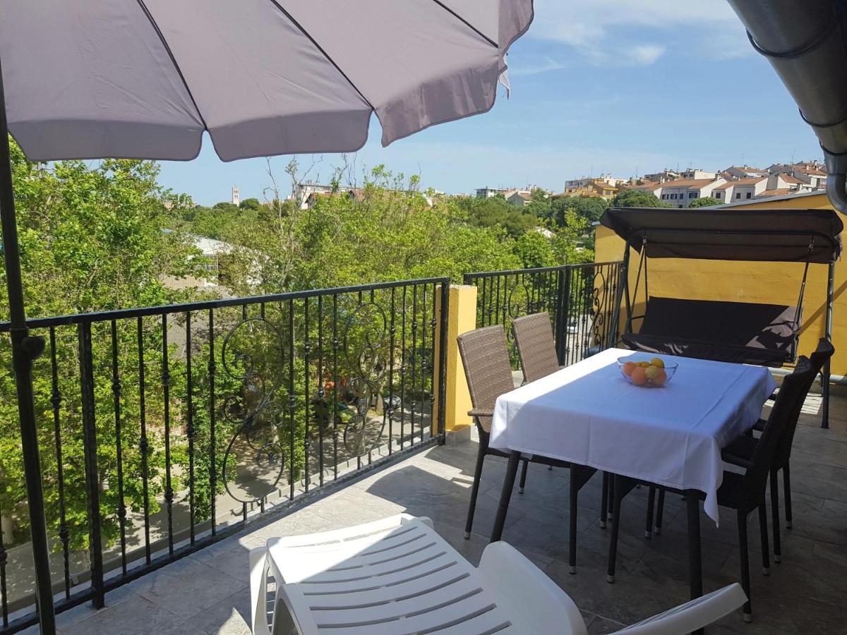 Apartment Katy Pula Luaran gambar